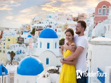 4-day Romantic Santorini Package with Akrotiri, Wine Tasting, and Sunset Cruise