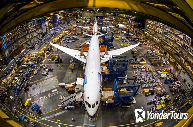 is the boeing factory tour open